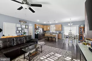 13862 Patriot Way, Hagerstown, MD 21740 - Photo 3