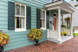 27 E Salisbury St, Williamsport, MD 21795 - Photo 1