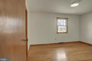 1005 Valleybrook Dr, Hagerstown, MD 21742 - Photo 13