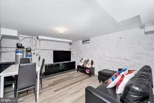 8807 Crystal Falls Dr, Boonsboro, MD 21713 - Photo 23