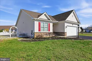 17938 Constitution Cir, Hagerstown, MD 21740 - Photo 3