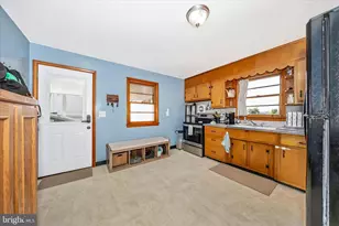 15639 Clear Spring Rd, Williamsport, MD 21795 - Photo 7