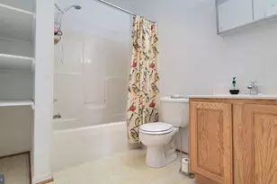 337 E Ridge Dr, Hagerstown, MD 21740 - Photo 9