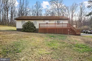 12530 Seavolt Rd, Hancock, MD 21750 - Photo 1