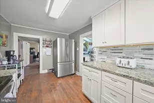 8031 Sharpsburg Pike, Fairplay, MD 21733 - Photo 9