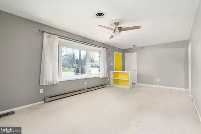 22120 Holiday Drive, Smithsburg, MD 21783 - Photo 5