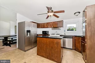 12109 Heather Dr, Hagerstown, MD 21740 - Photo 17
