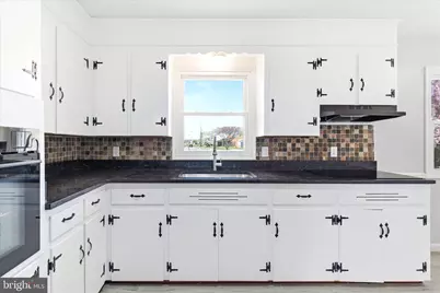 200 Rock Willow Avenue, Hagerstown, MD 21740 - Photo 9