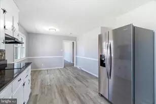 200 Rock Willow Ave, Hagerstown, MD 21740 - Photo 11