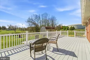 200 Rock Willow Ave, Hagerstown, MD 21740 - Photo 29