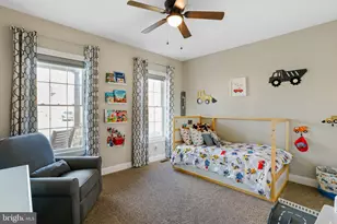 19115 Red Maple Dr, Hagerstown, MD 21742 - Photo 33