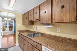 17918 Hickory Ln, Hagerstown, MD 21740 - Photo 9