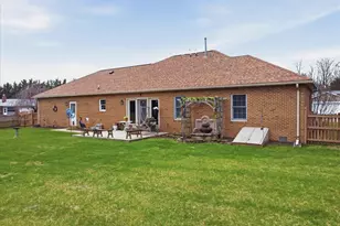112 Plantation Dr, Hagerstown, MD 21740 - Photo 9