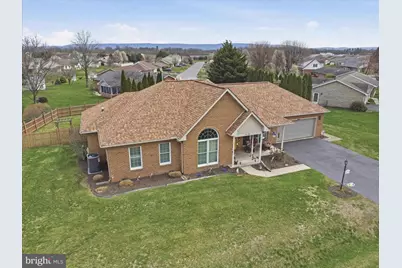 112 Plantation Drive, Hagerstown, MD 21740 - Photo 5