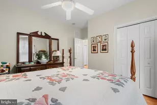 1856 Meridian Dr, Hagerstown, MD 21742 - Photo 15