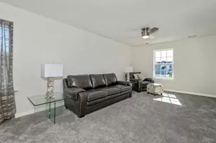 12661 Barton Dr, Hagerstown, MD 21740 - Photo 17