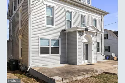 16 Snyder Avenue #1ST FLOOR, Hagerstown, MD 21740 - Photo 3