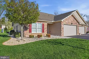 9723 Cobble Stone Ct, Hagerstown, MD 21740 - Photo 3