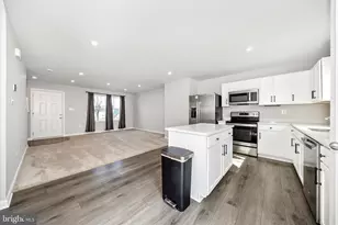 99 Charlotte St, Hagerstown, MD 21740 - Photo 11