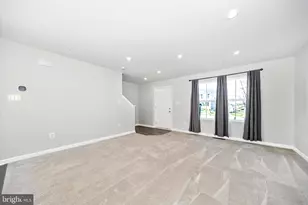 99 Charlotte St, Hagerstown, MD 21740 - Photo 5