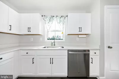 99 Charlotte Street, Hagerstown, MD 21740 - Photo 13