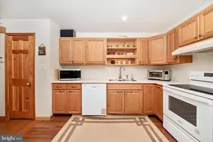 20807 Townsend Rd, Rohrersville, MD 21779 - Photo 11