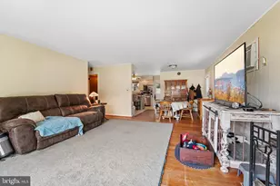 11910 Wesley Dr, Hagerstown, MD 21742 - Photo 7