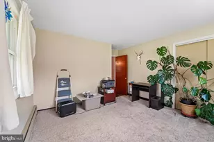 11910 Wesley Dr, Hagerstown, MD 21742 - Photo 17
