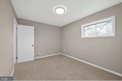 17721 Timberlane, Hagerstown, MD 21740 - Photo 9