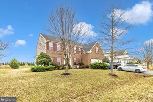 18307 Misty Acres Dr, Hagerstown, MD 21740 - Photo 3