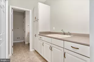 1845 Meridian Dr, Hagerstown, MD 21742 - Photo 23