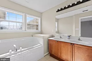 826 Monet Dr, Hagerstown, MD 21740 - Photo 13