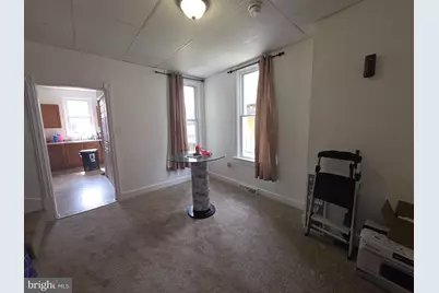 127 E Lee Street, Hagerstown, MD 21740 - Photo 5
