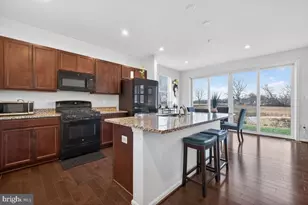 12139 Fallen Timbers Cir, Hagerstown, MD 21740 - Photo 7