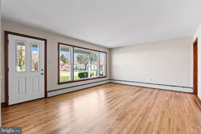 17521 Gay Street, Hagerstown, MD 21740 - Photo 7