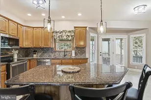 220 Montclair Ct, Hagerstown, MD 21742 - Photo 11