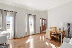 220 Montclair Ct, Hagerstown, MD 21742 - Photo 5