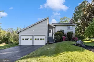 20603 Bluebird Ave, Hagerstown, MD 21742 - Photo 1