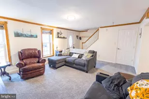 21 Cumberland St, Clear Spring, MD 21722 - Photo 5