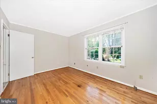 19103 Woodhill Dr, Hagerstown, MD 21742 - Photo 27