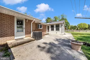 19103 Woodhill Dr, Hagerstown, MD 21742 - Photo 49