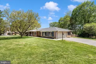 19103 Woodhill Dr, Hagerstown, MD 21742 - Photo 3