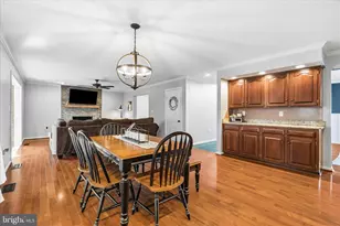 20115 Teakwood Dr, Hagerstown, MD 21742 - Photo 5