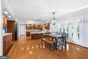 20115 Teakwood Dr, Hagerstown, MD 21742 - Photo 3
