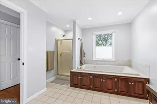 20115 Teakwood Dr, Hagerstown, MD 21742 - Photo 23