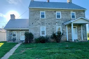 7234 Tommytown Rd, Sharpsburg, MD 21782 - Photo 3