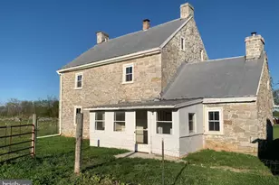 7234 Tommytown Rd, Sharpsburg, MD 21782 - Photo 3
