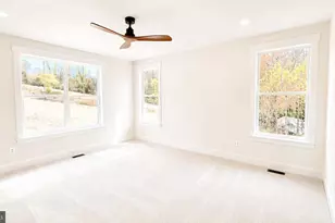 9529 Childacrest Dr, Boonsboro, MD 21713 - Photo 7