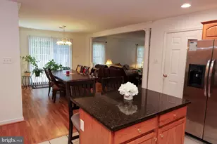 14053 Sweet Vale Dr, Hagerstown, MD 21742 - Photo 11