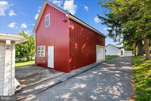 13 W Water, Smithsburg, MD 21783 - Photo 11